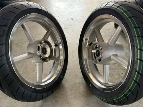 14 Inch Supermoto Wheelset for the Qronge X1 Spark
