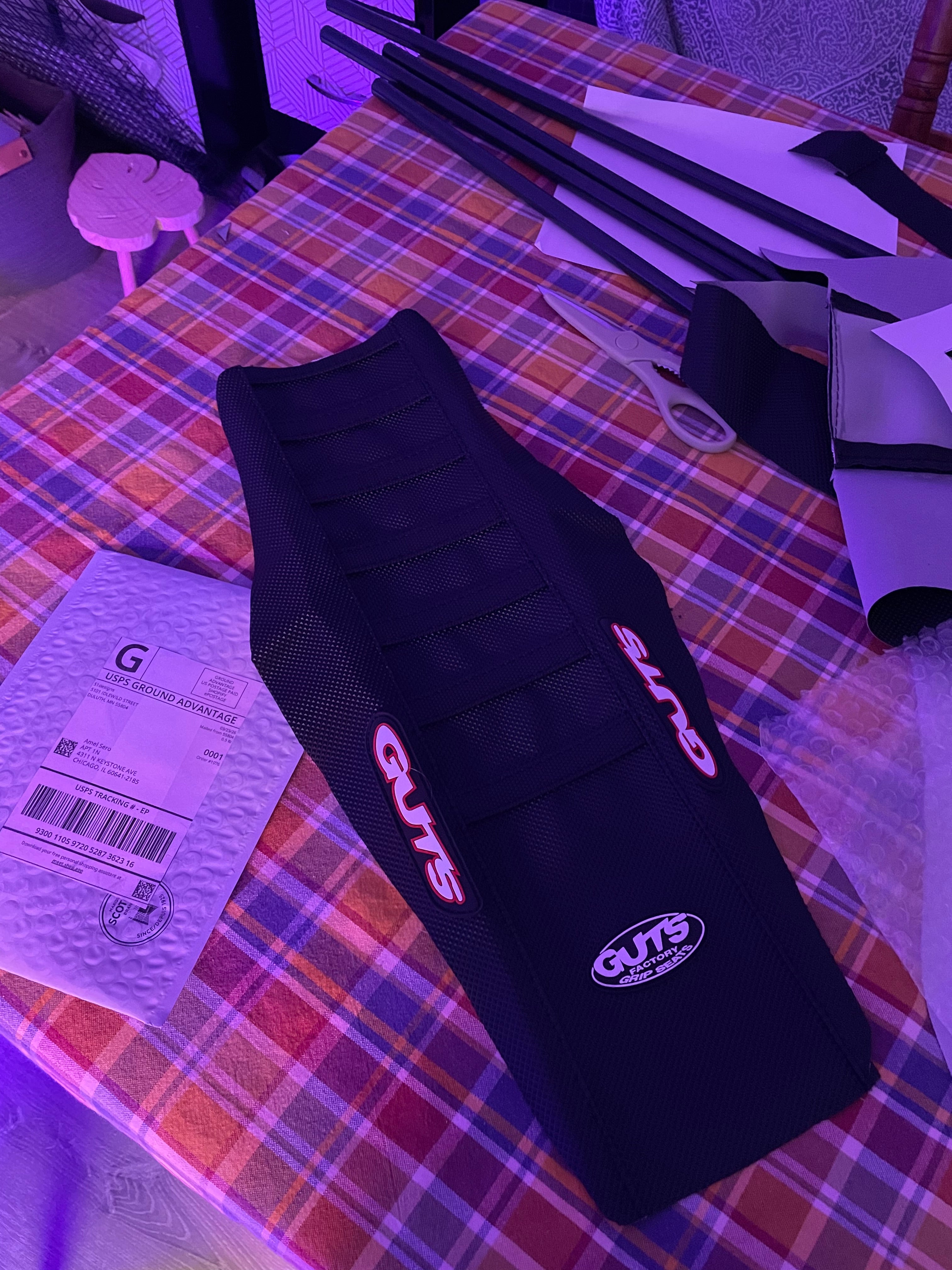 Guts seat cover for the aipas/qronge