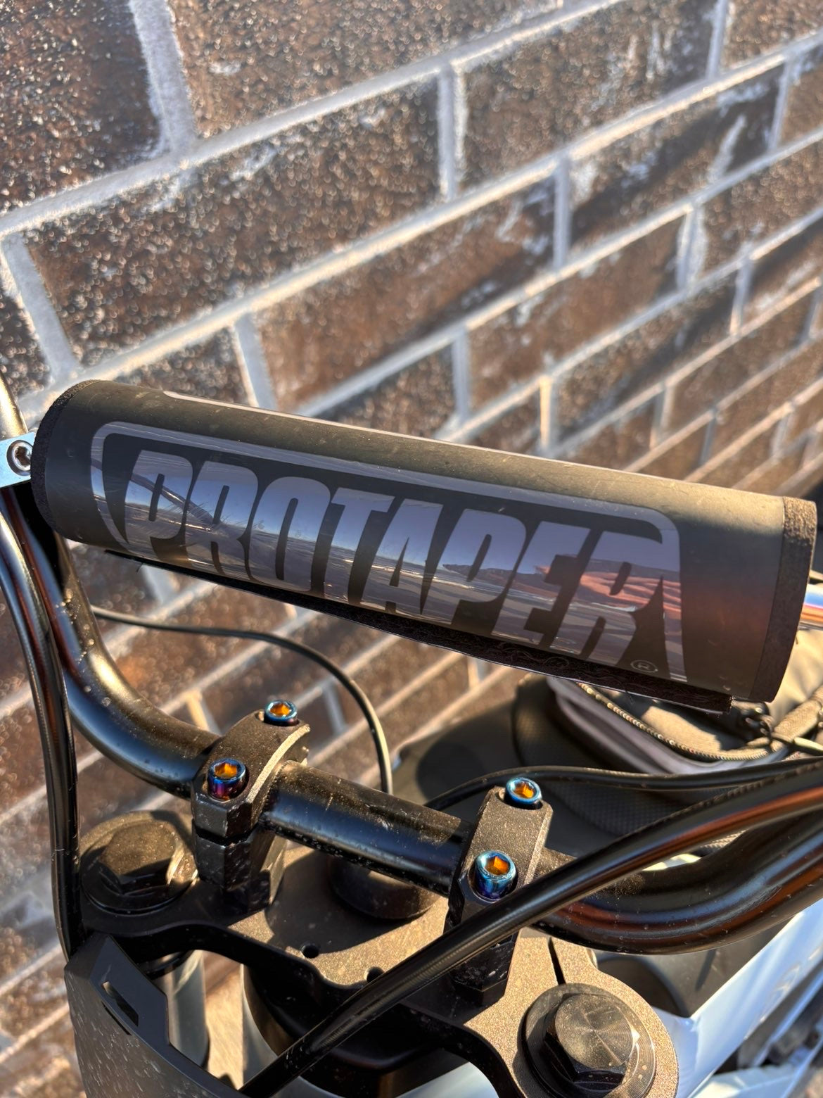 s1/x1/tuttio Ti Bolts