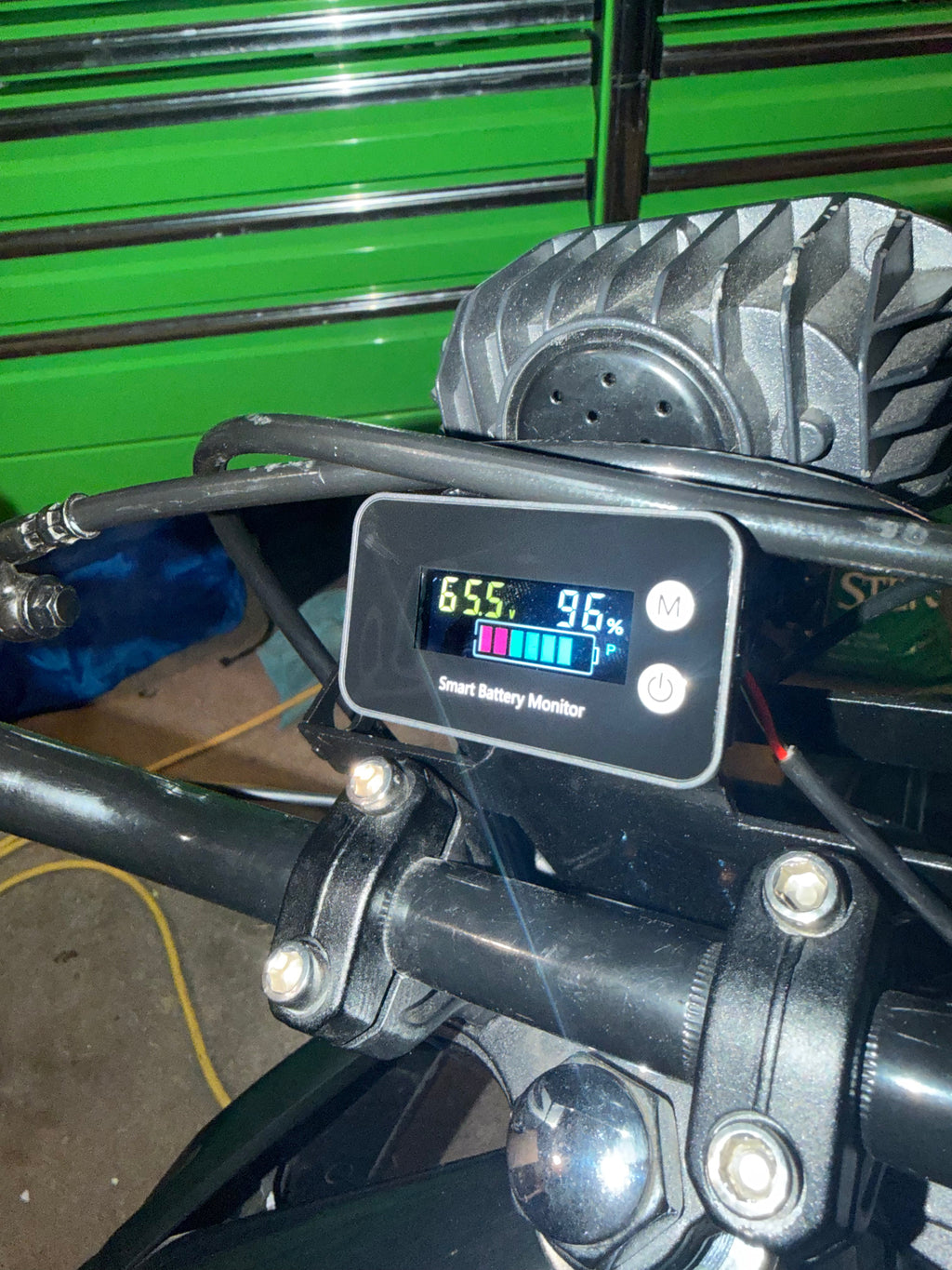 Universal E-bike voltage/percentage screen